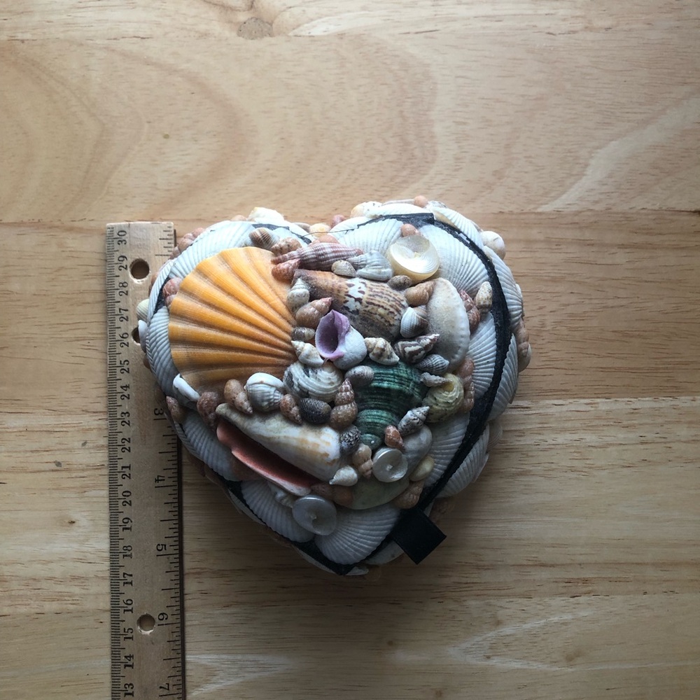 Handcrafted Seashell Heart Trinket Box - Multicolor Shells Vintage Philippines